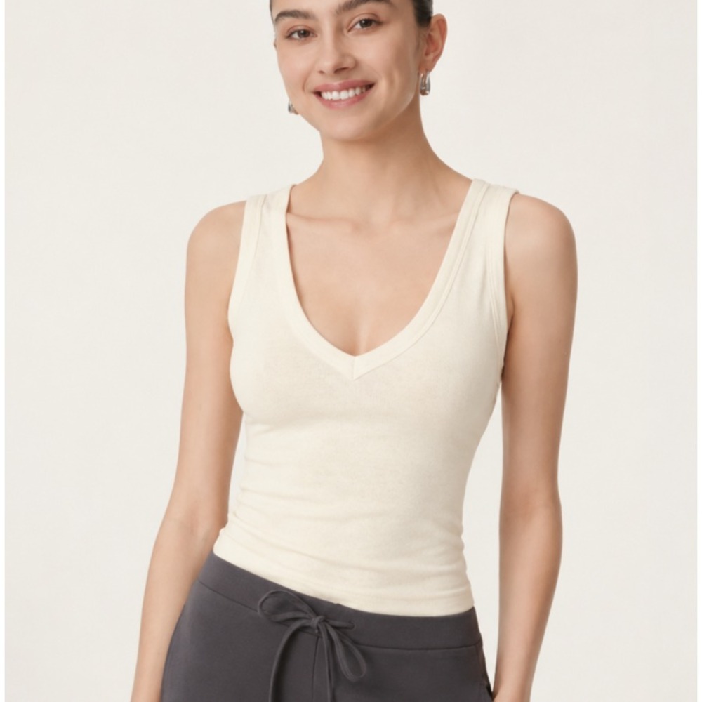 OGL Move Size L Cotton Air Stretchy V-neck  New Airy Bra Tank Brami Lime Ivory